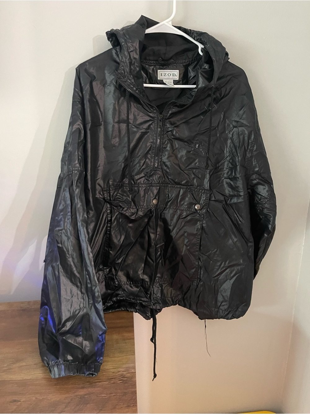 IZOD women’s Black Hooded Windbreaker Jacket